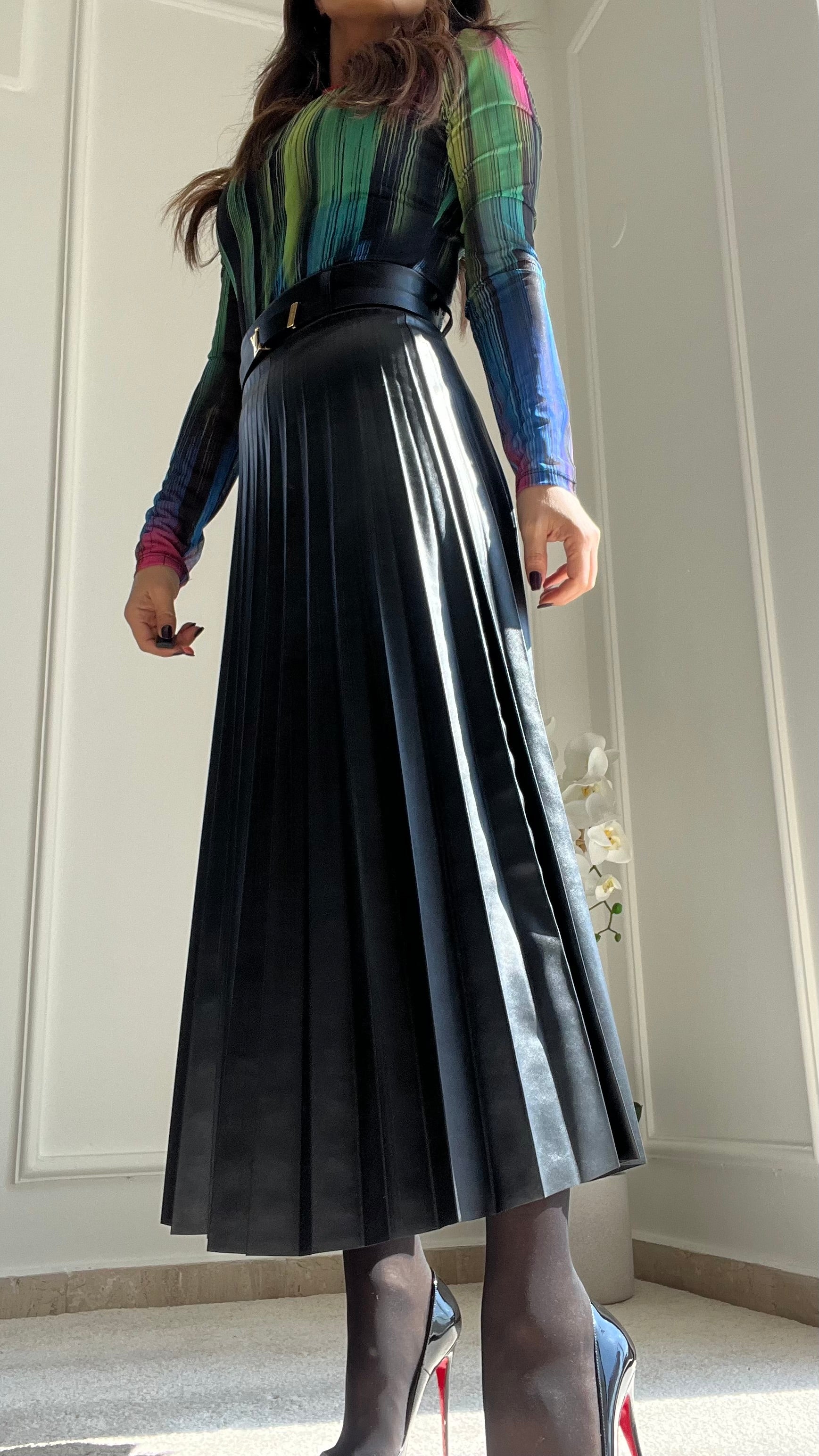 leather look pleated maxi skirt